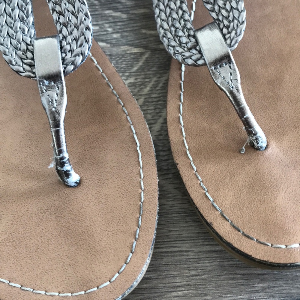 Sandals - Picture 6 of 6